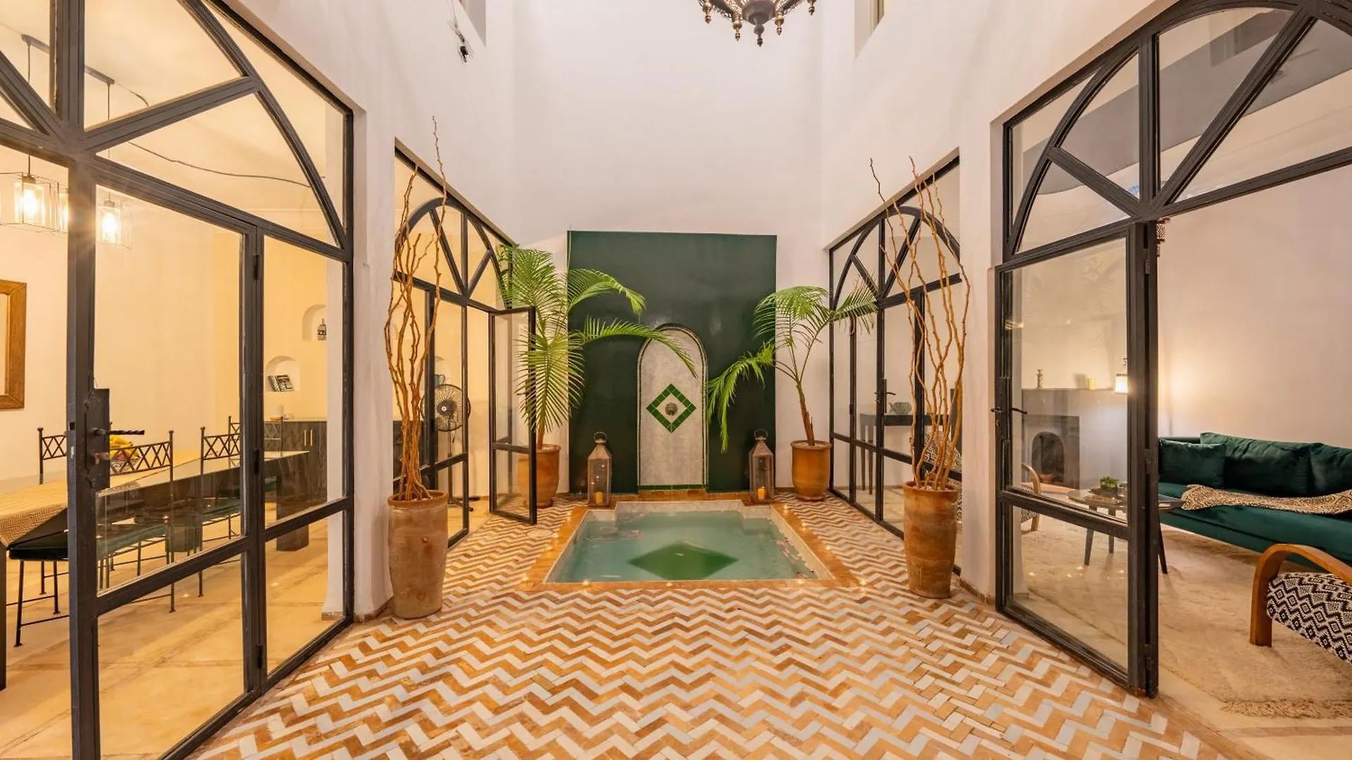 Riad Aouzal Exclusif-Breakfast-Pool Villa Marrakesh