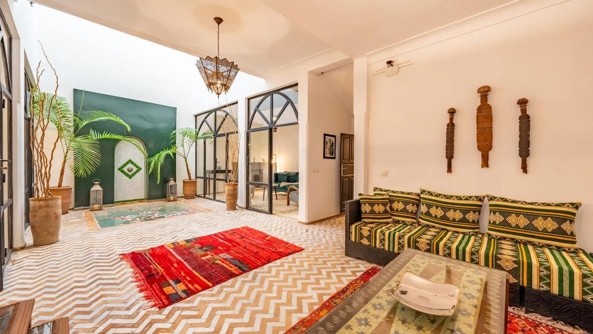 Riad Aouzal Exclusif-Breakfast-Pool Villa Marrakesh Morocco