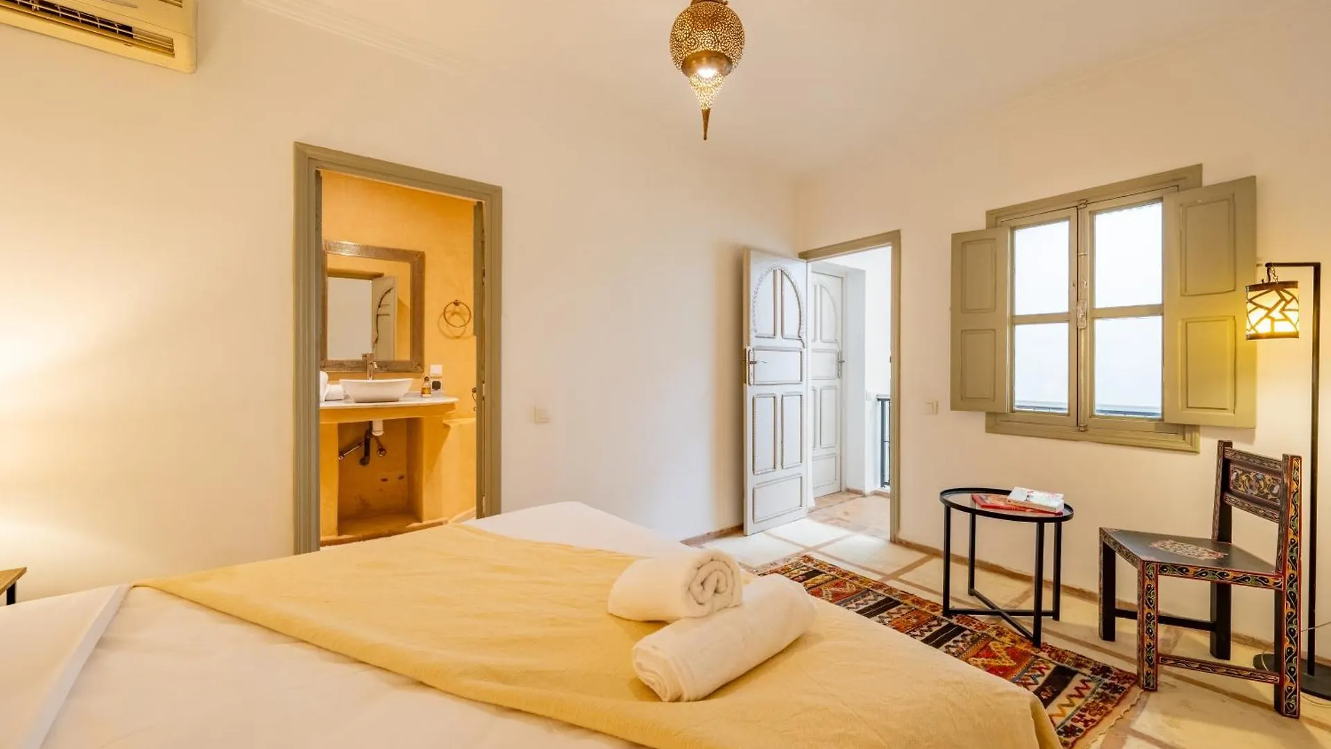 Riad Aouzal Exclusif-Breakfast-Pool Villa Marrakesh