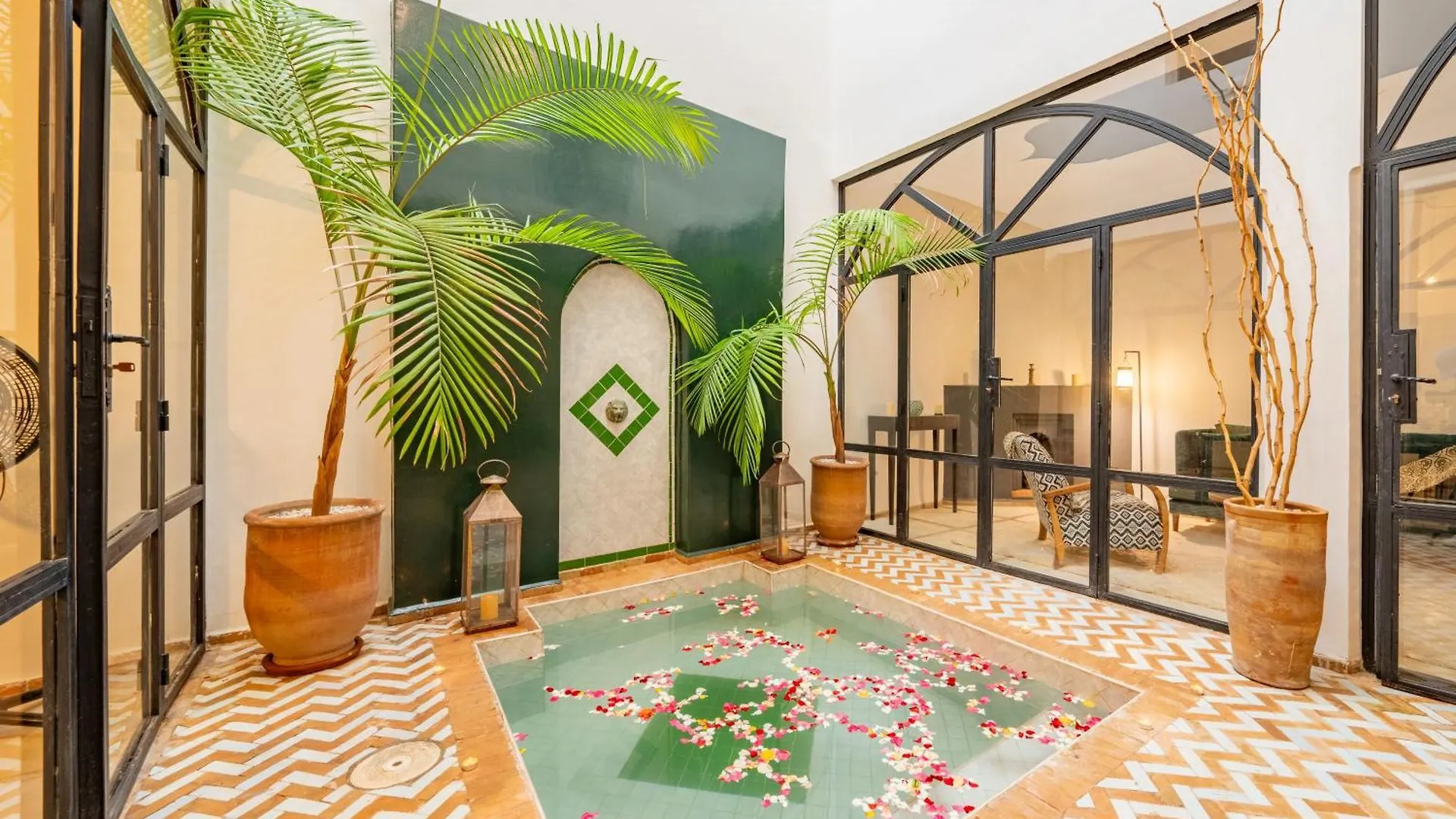 Riad Aouzal Exclusif-Breakfast-Pool Villa Marrakesh