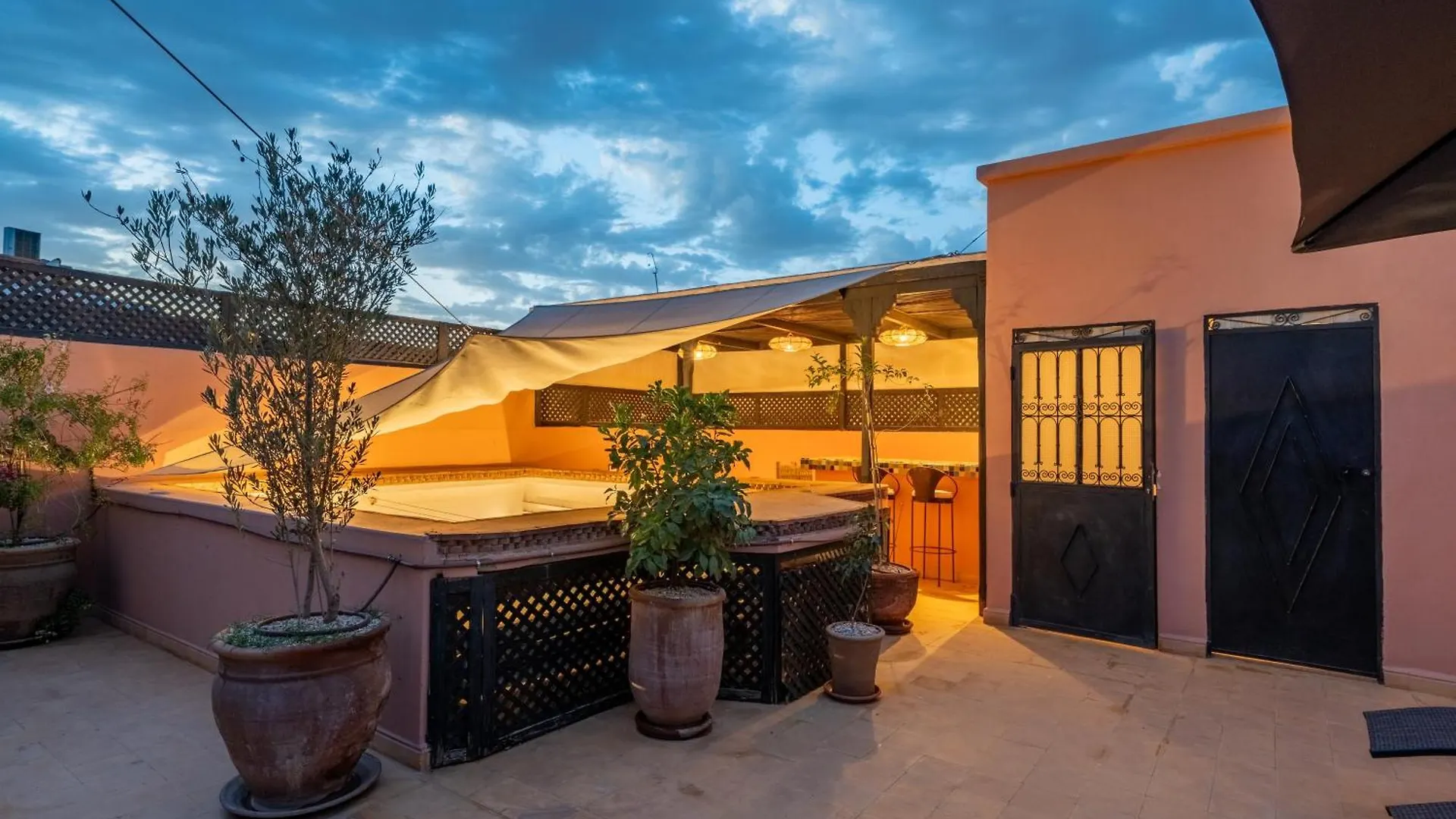 Riad Aouzal Exclusif-Breakfast-Pool Villa Marrakesh Morocco